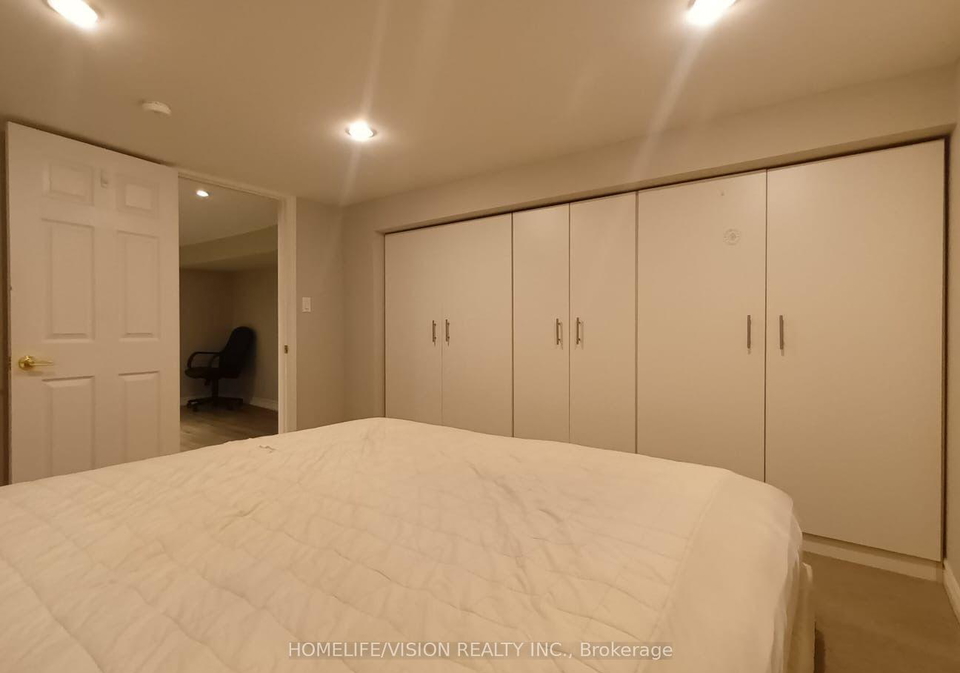 80-binswood-avenue-toronto-east-york-ontario-e13708172