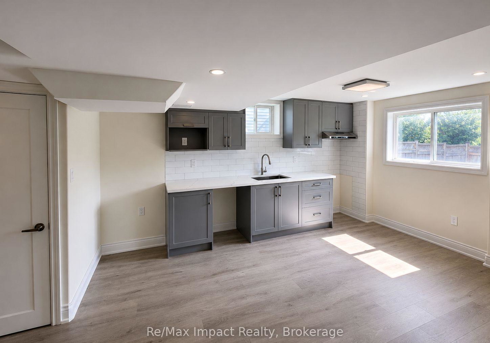 1688-finkle-drive-oshawa-ontario-e13708532
