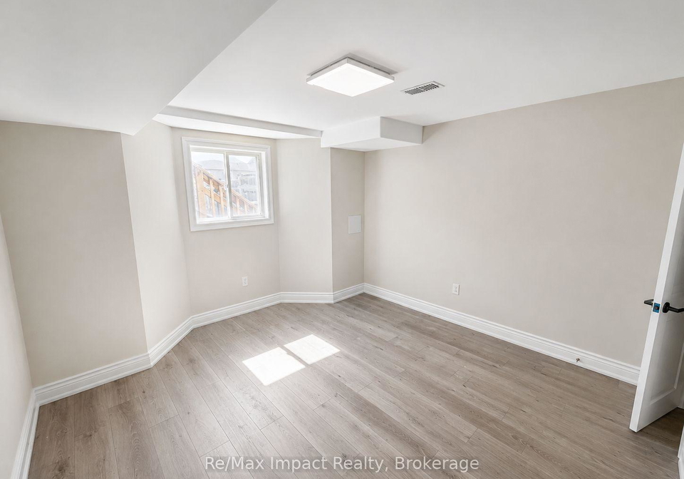 1688-finkle-drive-oshawa-ontario-e13708532