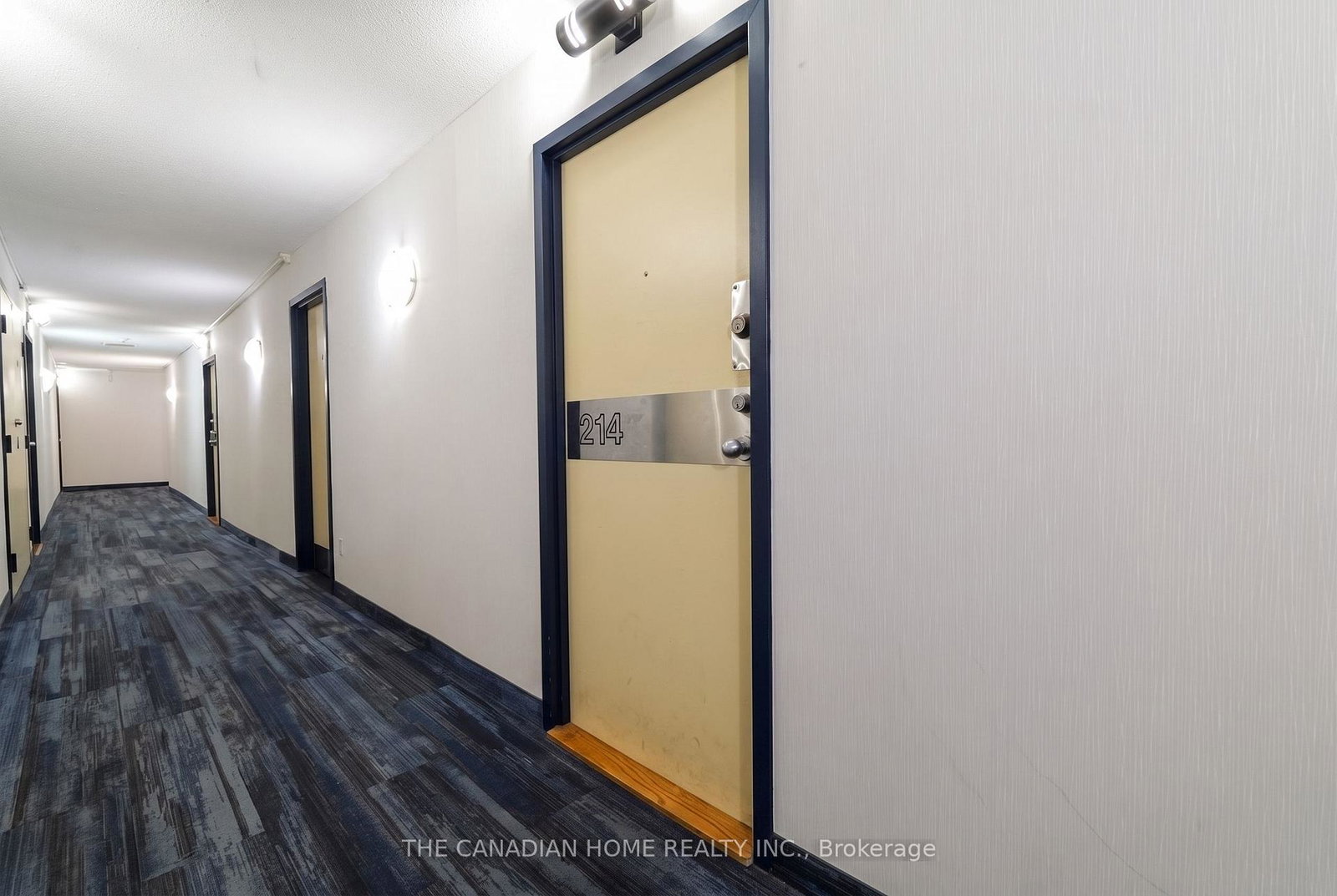 2466-eglinton-avenue-e-toronto-scarborough-ontario-e13708574
