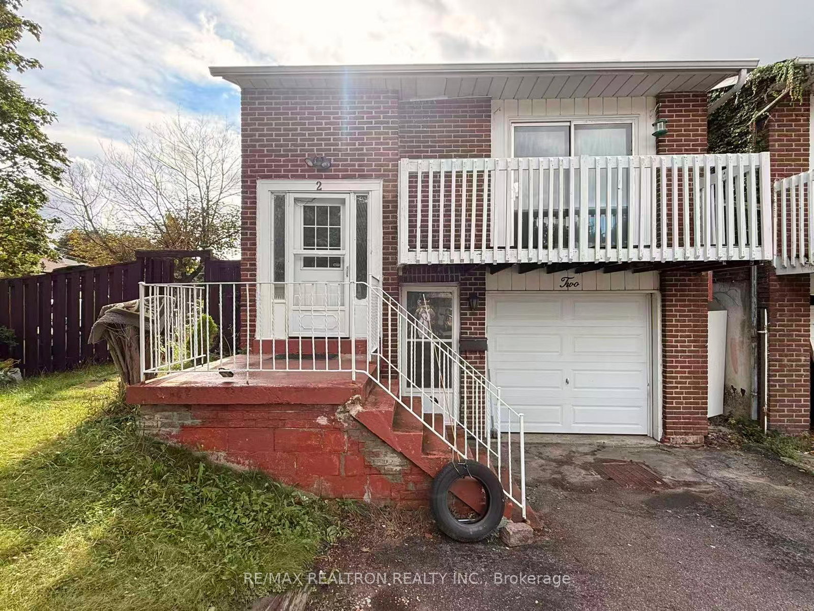 2-plum-brook-crescent-toronto-scarborough-ontario-e13709016