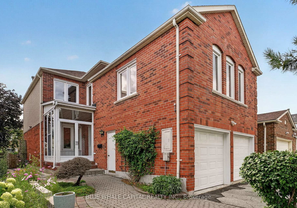 61-holmbush-crescent-toronto-scarborough-ontario-e13709040