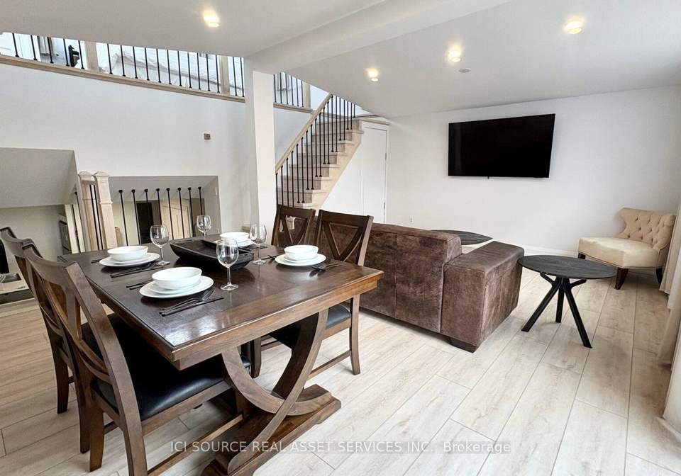 754-queen-street-e-toronto-toronto-ontario-e13709142