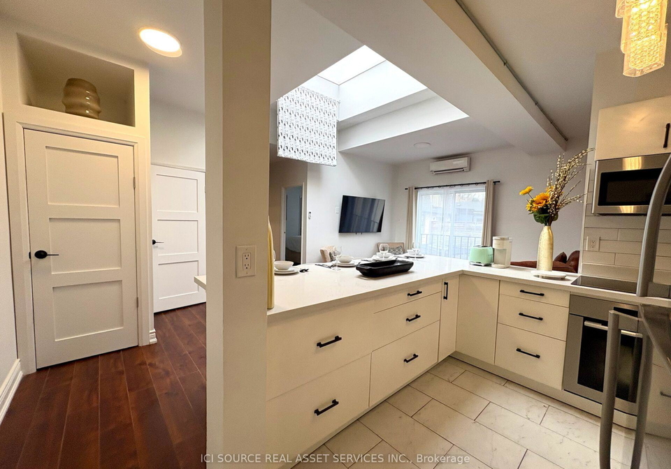 75queen-street-e-toronto-toronto-ontario-e13709154