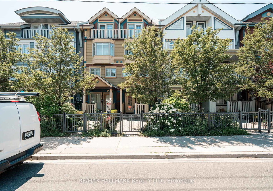82-woodbine-avenue-toronto-toronto-ontario-e13709516