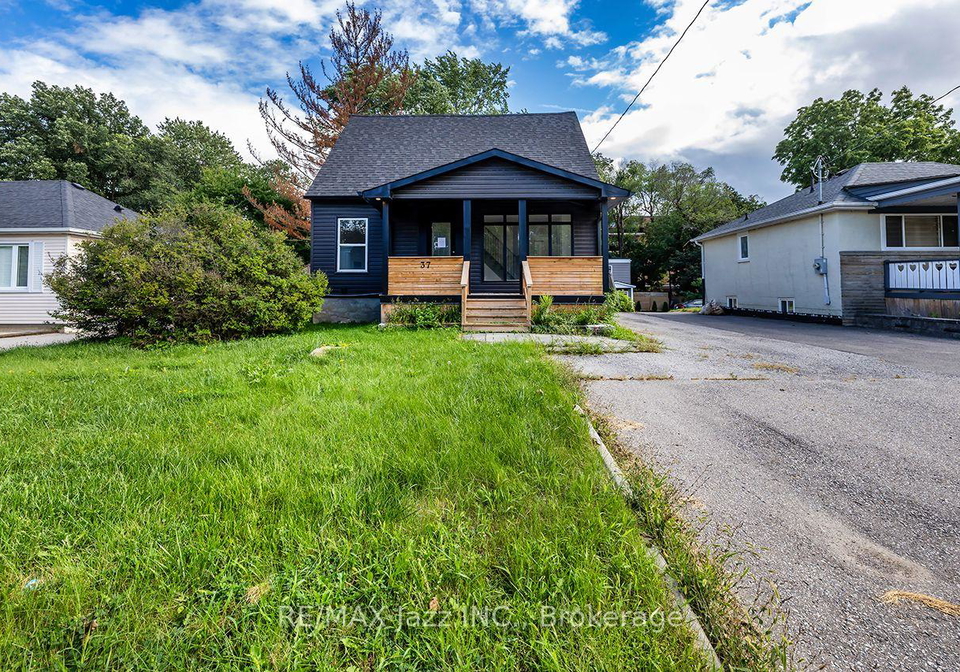37-lincoln-street-ajax-ontario-e13709518