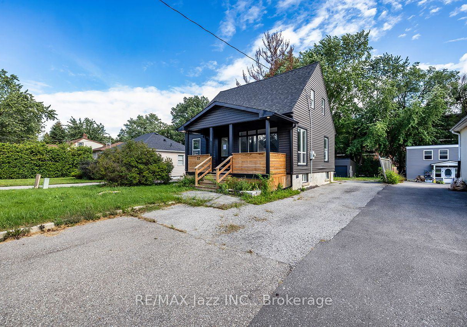 37-lincoln-street-ajax-ontario-e13709518