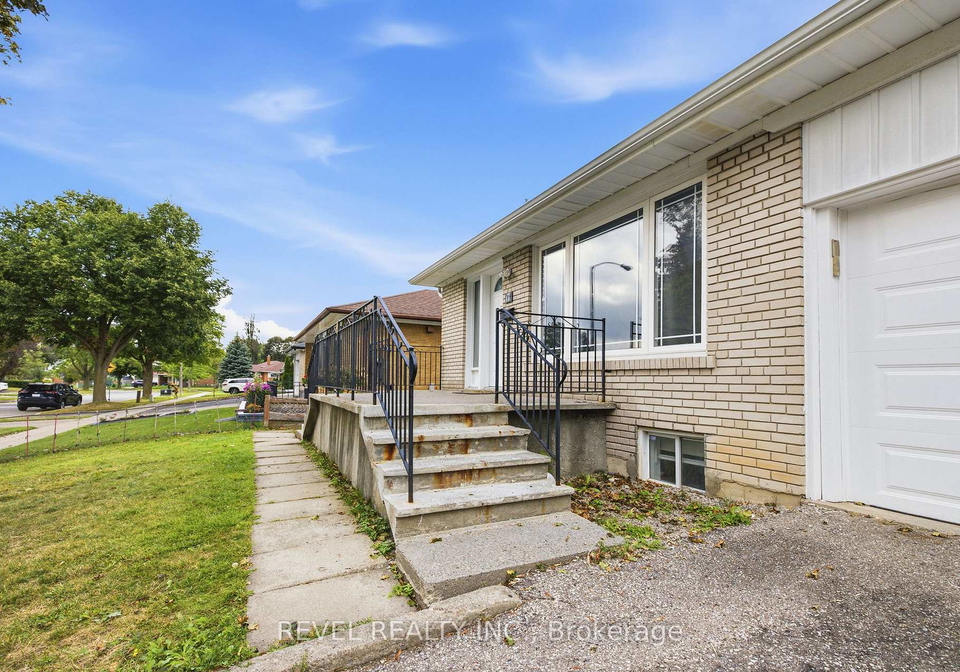 17-amberjack-boulevard-toronto-scarborough-ontario-e13709666