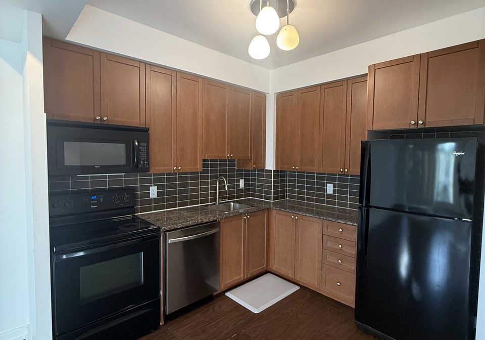 151-village-green-square-toronto-scarborough-ontario-e13709764