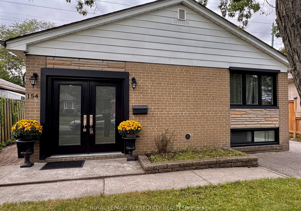 154-sedgemount-drive-toronto-scarborough-ontario-e13709958