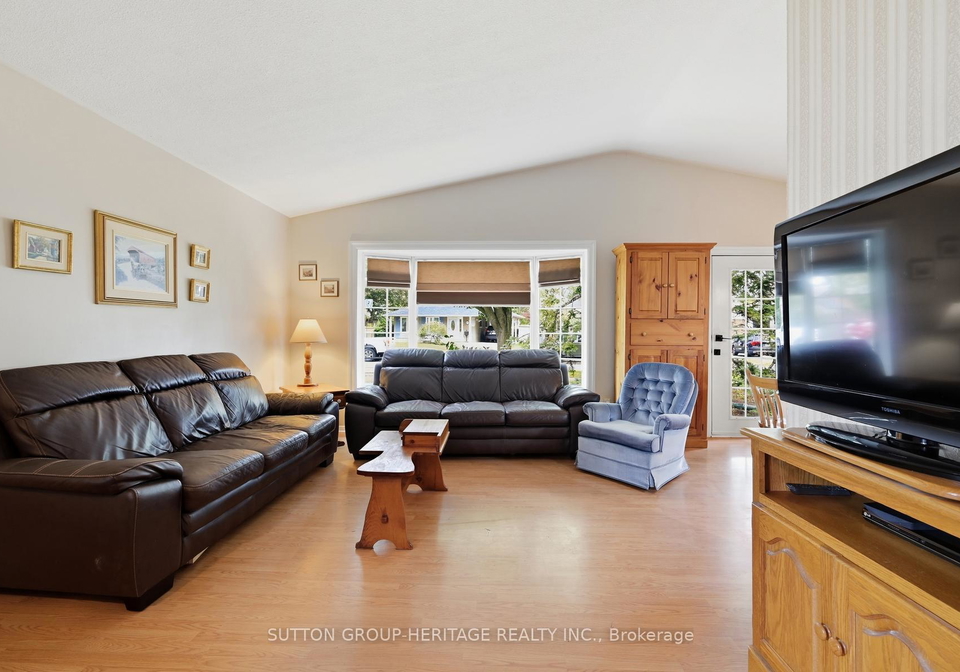 69-clements-road-e-ajax-ontario-e13710200