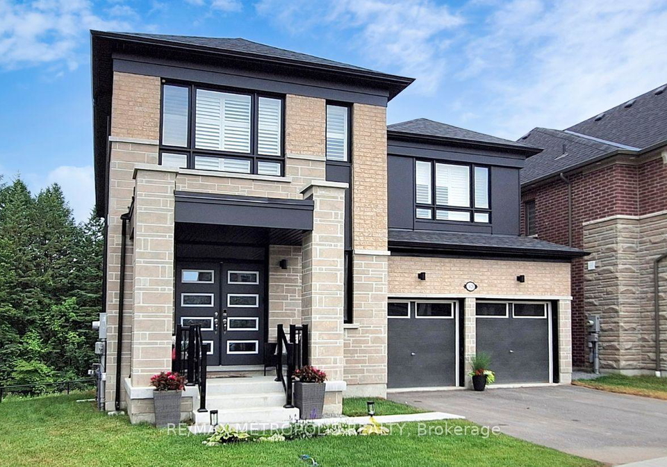 1428-mockingbird-square-pickering-ontario-e13710360
