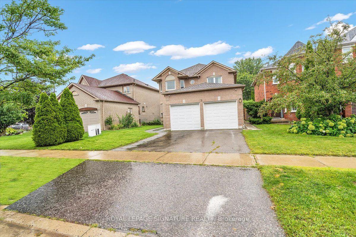 3-griffen-place-whitby-ontario-e13711064