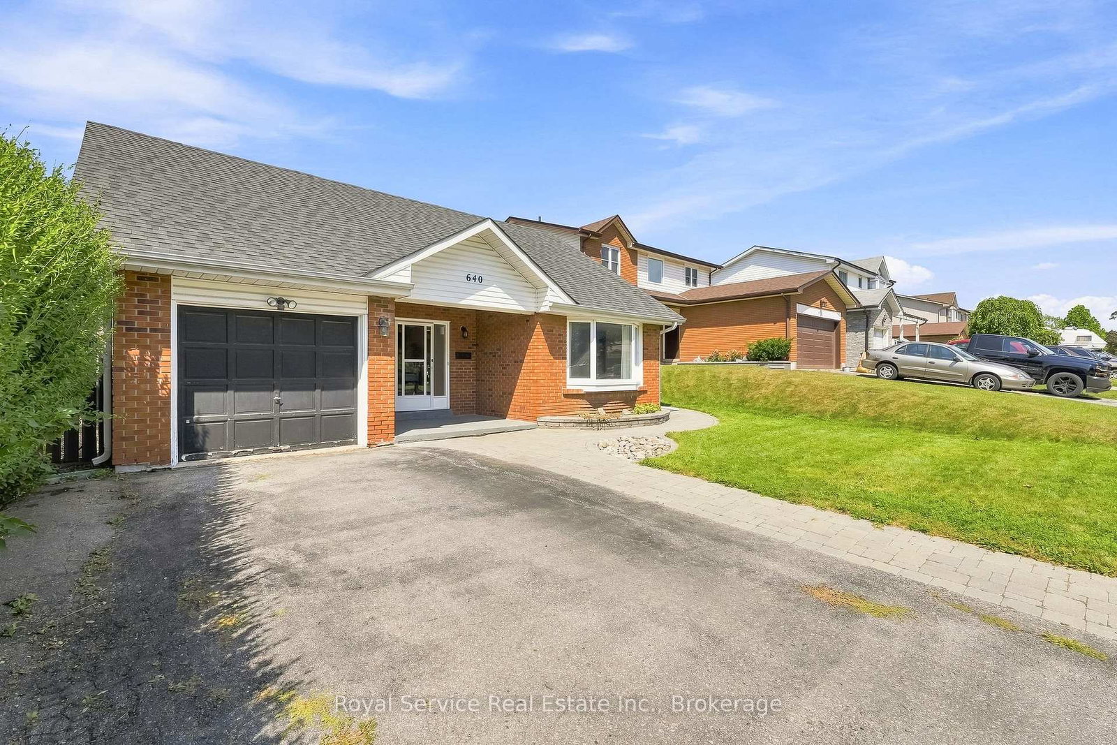 640-hillcroft-street-oshawa-ontario-e13711078