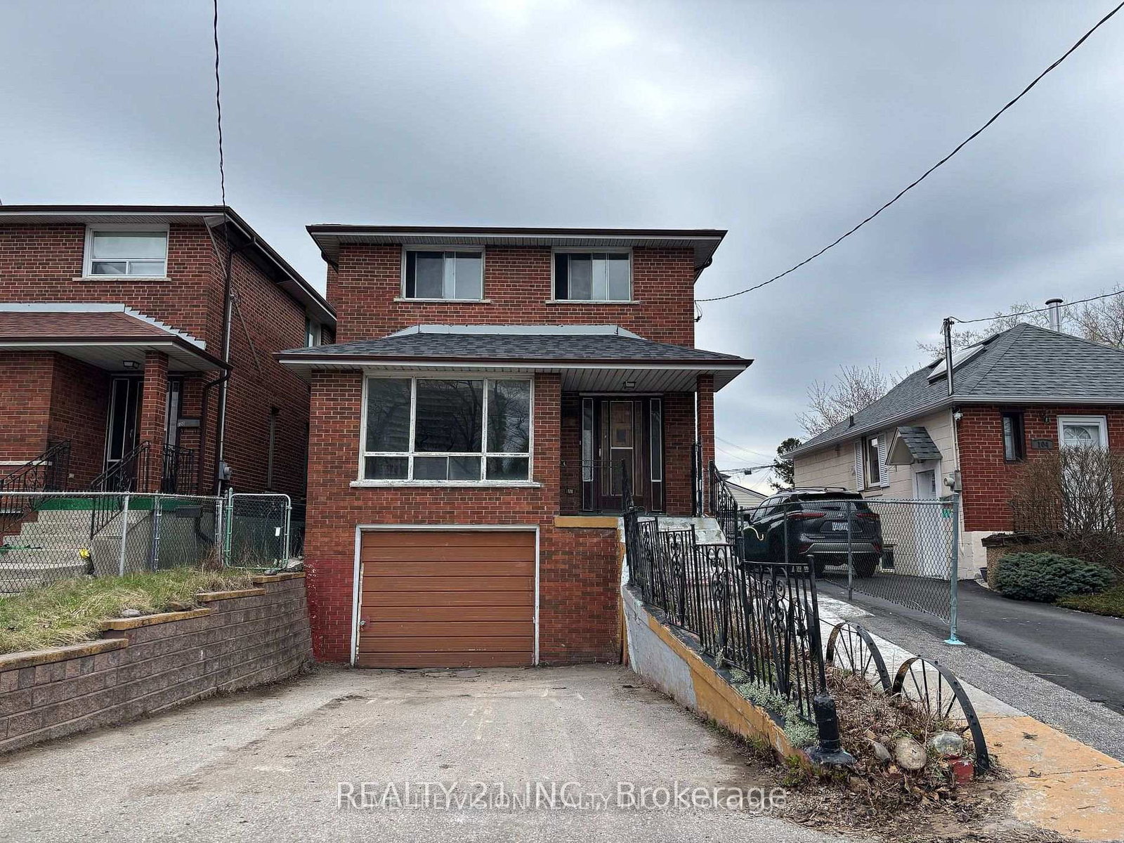 102-magnolia-avenue-toronto-scarborough-ontario-e13711142