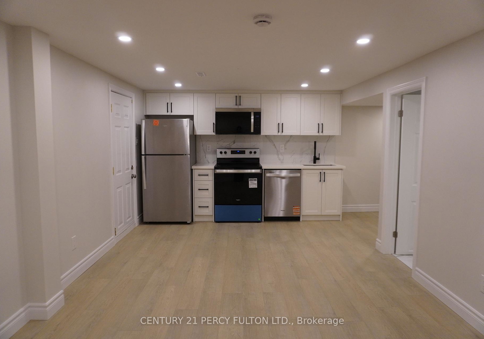 2-pitfield-road-toronto-scarborough-ontario-e13711770