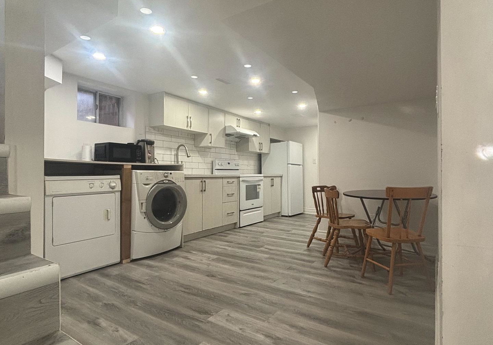45-southlawn-drive-toronto-scarborough-ontario-e13711774