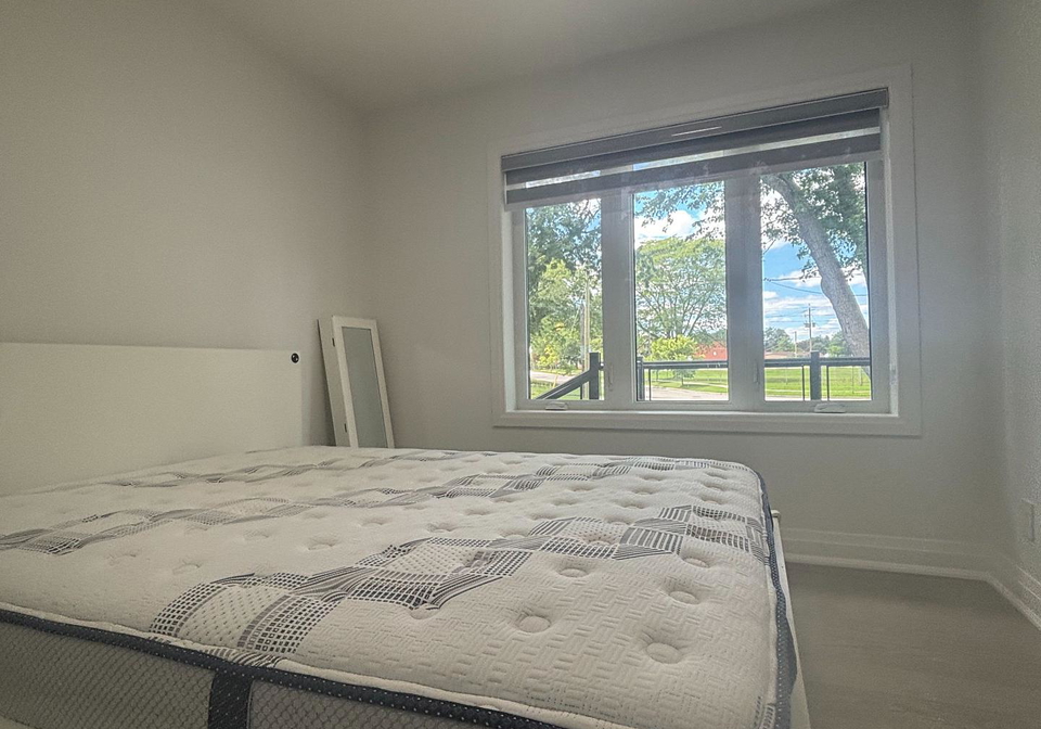 45-southlawn-drive-toronto-scarborough-ontario-e13712354