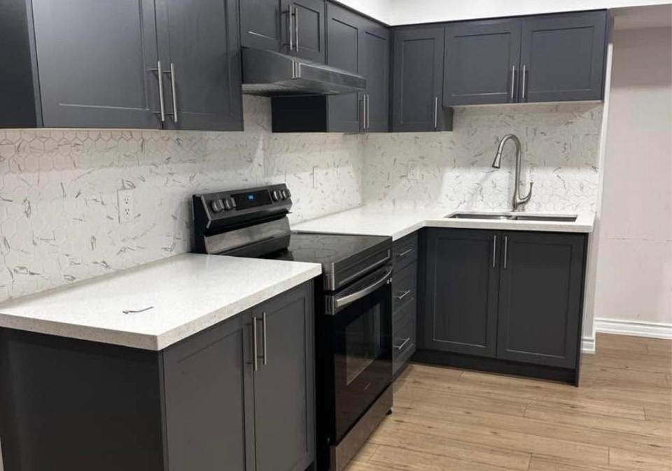 2407-hibiscus-drive-pickering-ontario-e13712570