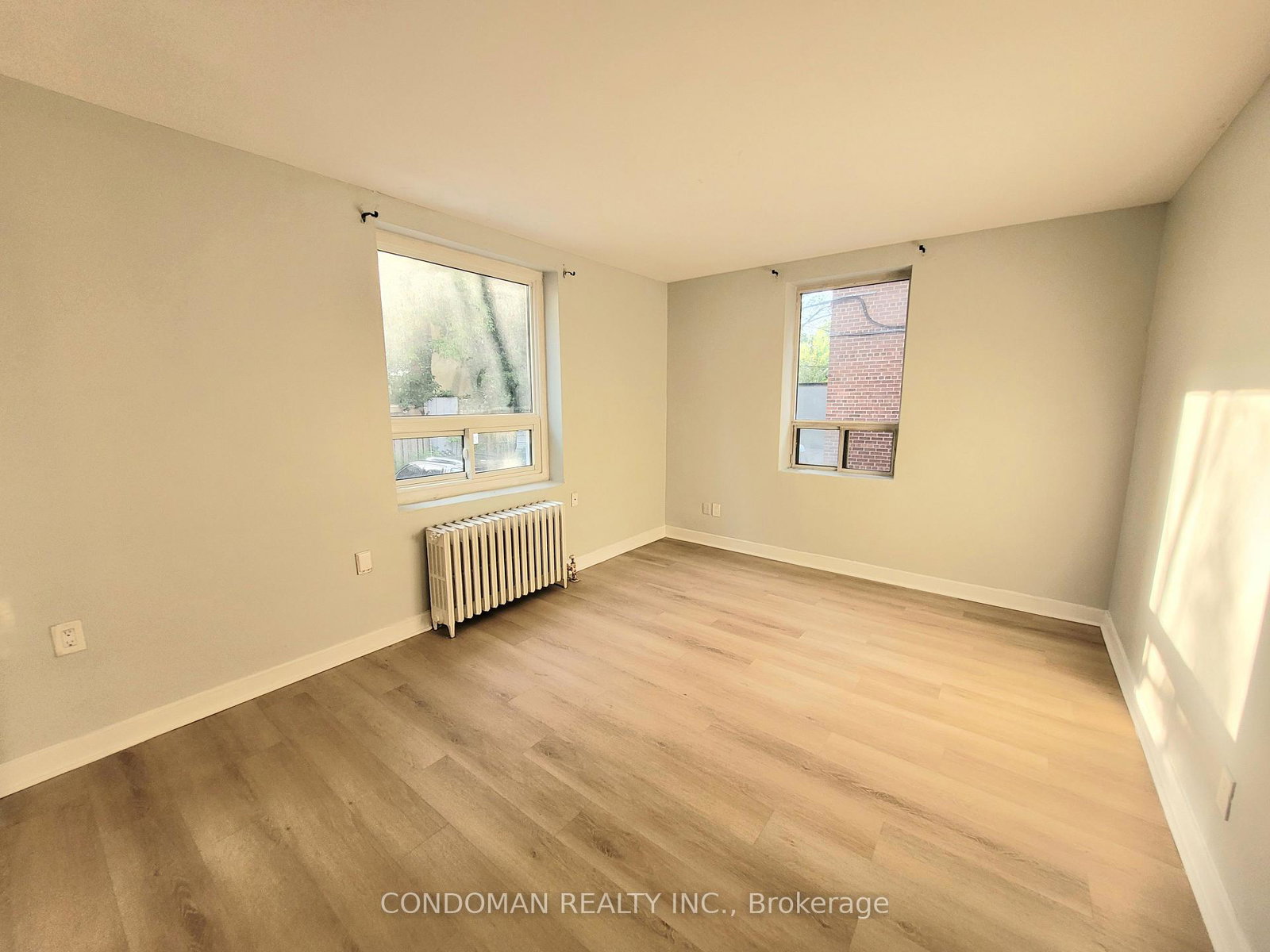 852-broadview-avenue-toronto-east-york-ontario-e13712712