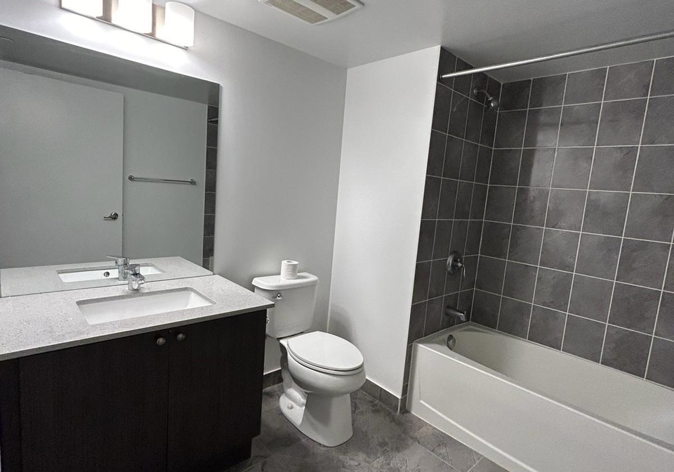 1255-bayly-street-pickering-ontario-e13713592