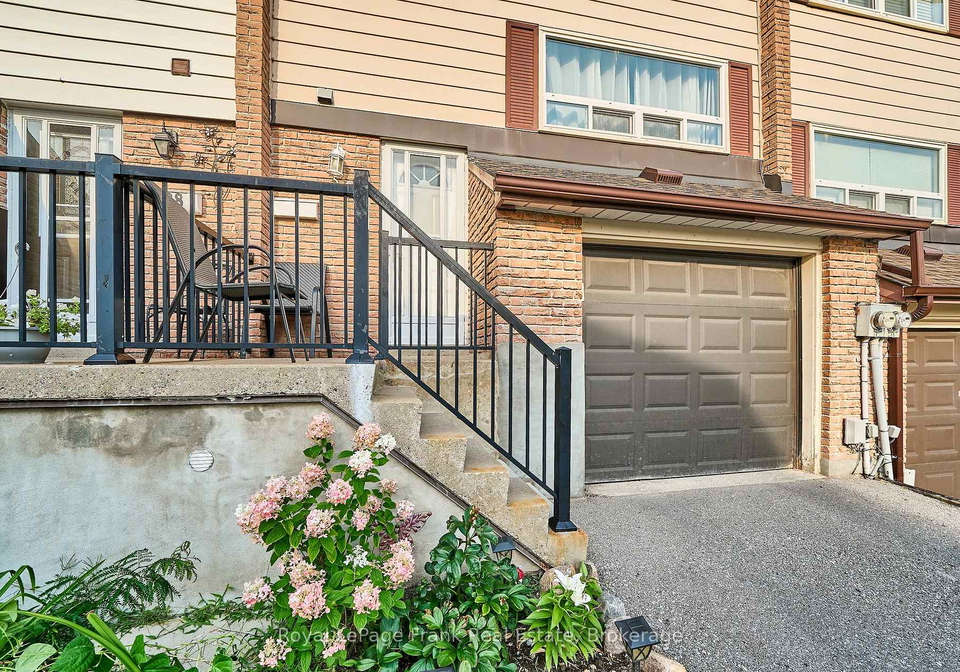 321-blackthorn-street-oshawa-ontario-e13713636