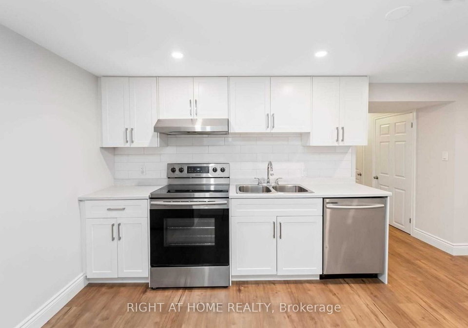 459-nipigon-street-oshawa-ontario-e13714622