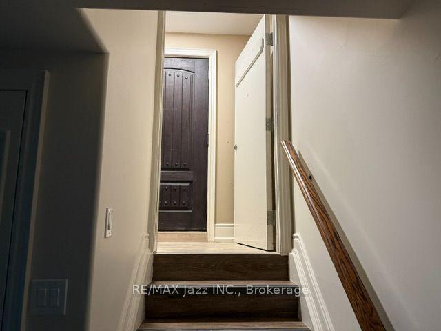 105-scott-street-whitby-ontario-e13715532