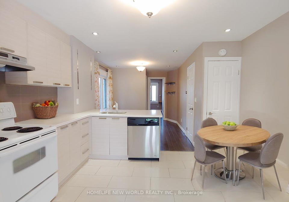 35-east-lynn-avenue-toronto-toronto-ontario-e13715932