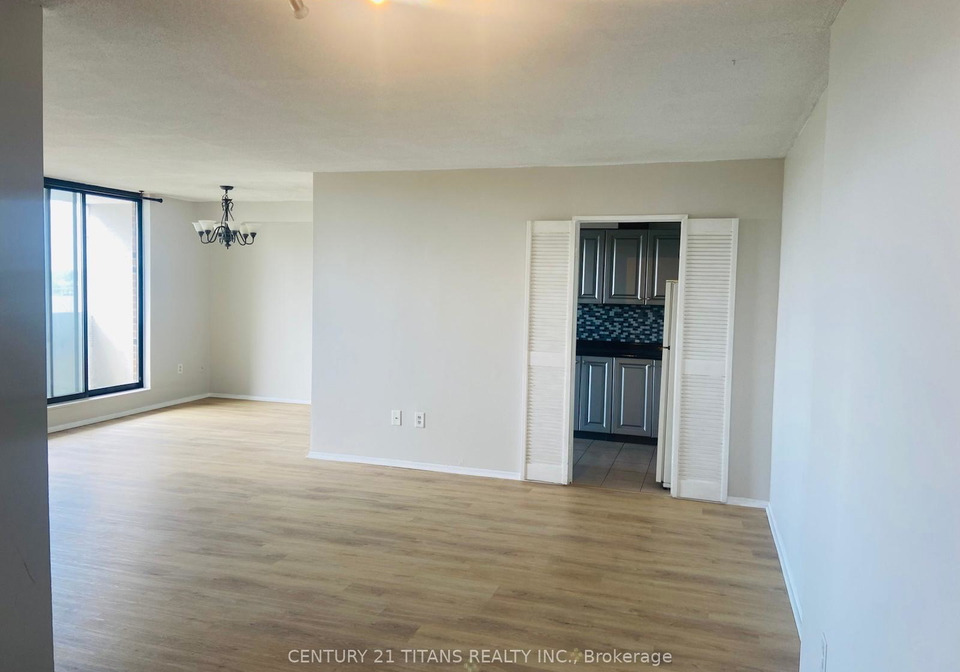 301-prudential-drive-toronto-scarborough-ontario-e13715956