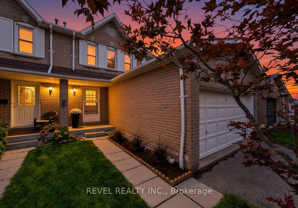 22-kipling-crescent-ajax-ontario-e13716004