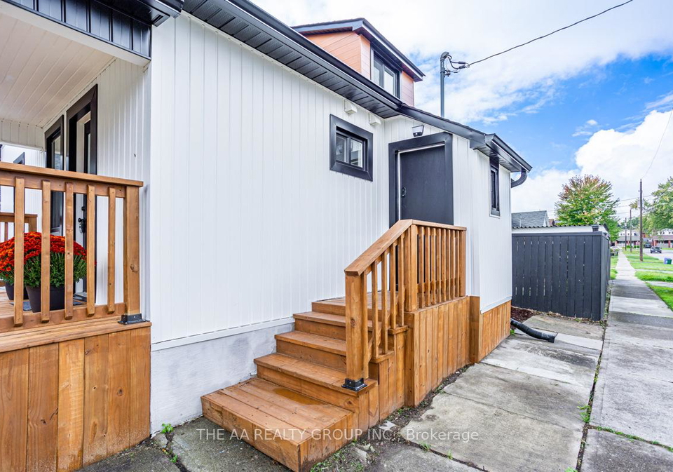 212-oshawa-boulevard-s-oshawa-ontario-e13716894