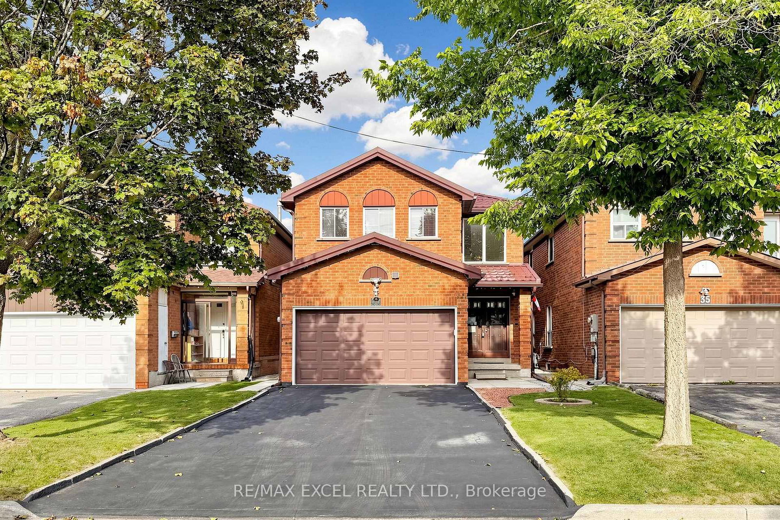 33-wharton-square-toronto-scarborough-ontario-e13717860