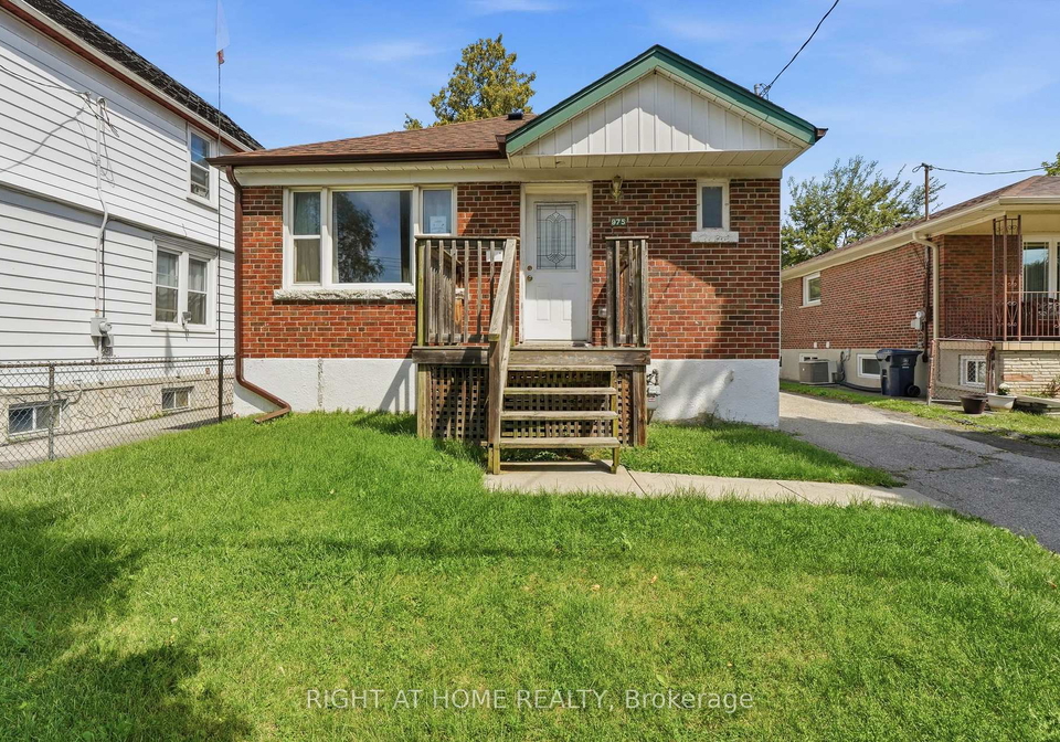 975-victoria-park-avenue-toronto-east-york-ontario-e13718294