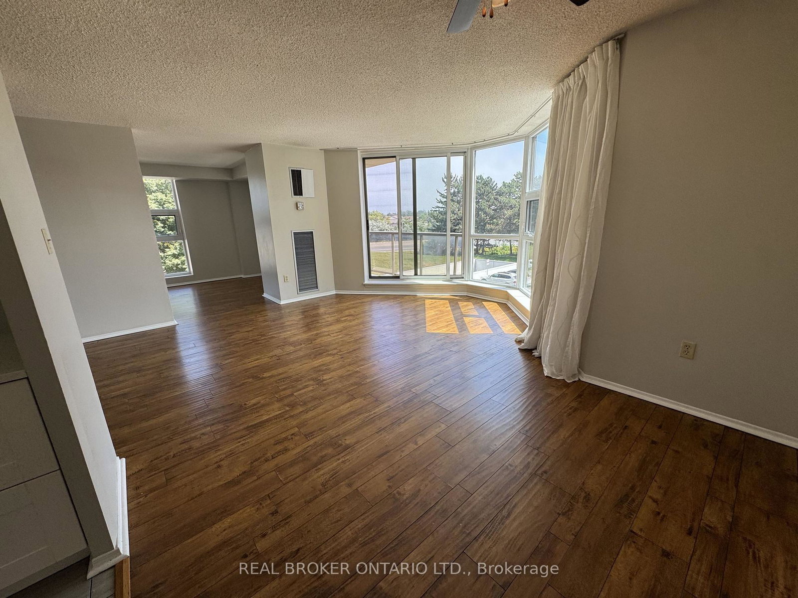 20-dean-park-road-toronto-scarborough-ontario-e13718314