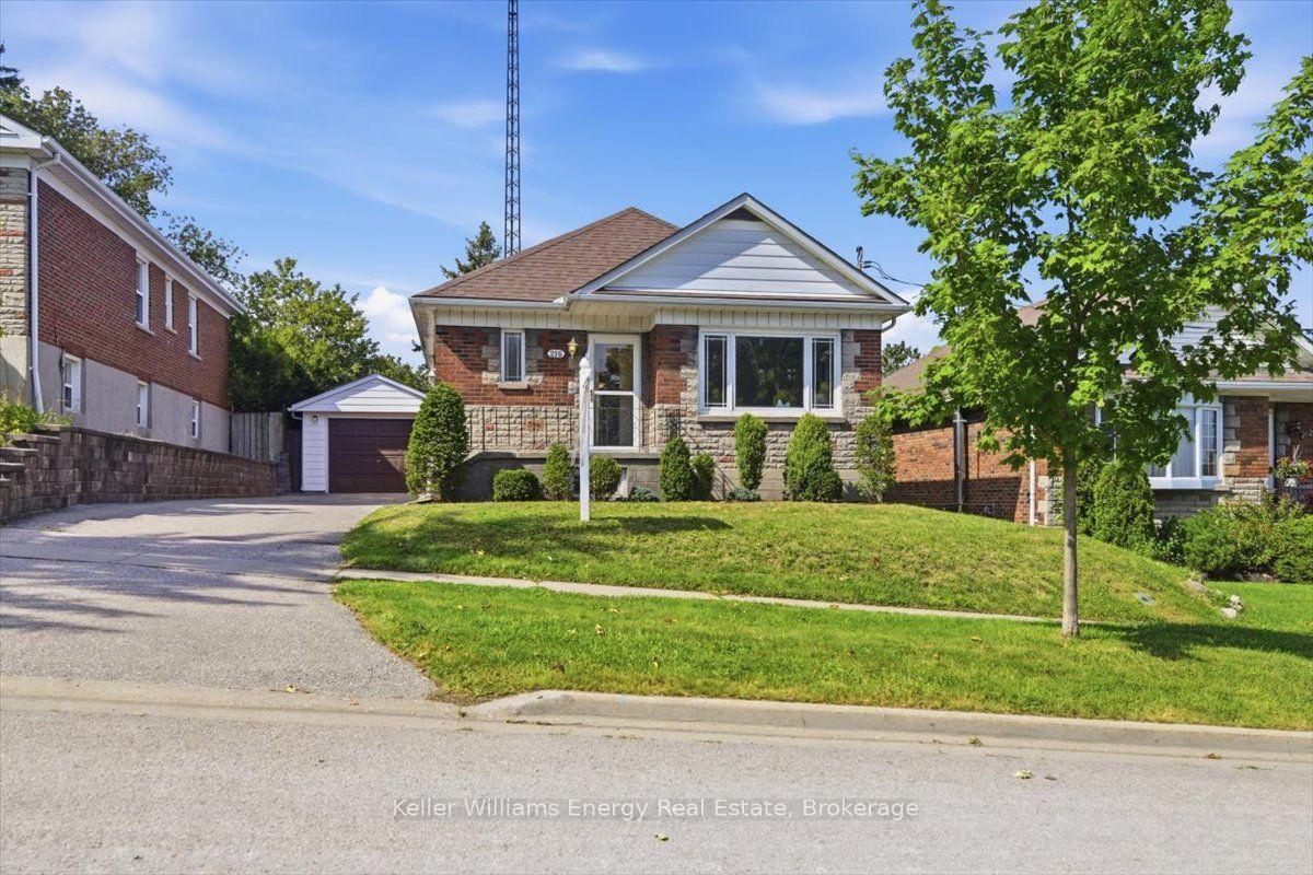 216-college-avenue-oshawa-ontario-e13718956