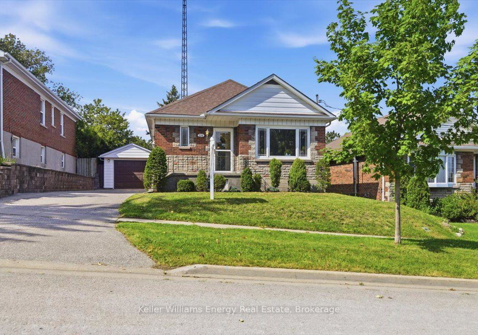 216-college-avenue-oshawa-ontario-e13718956
