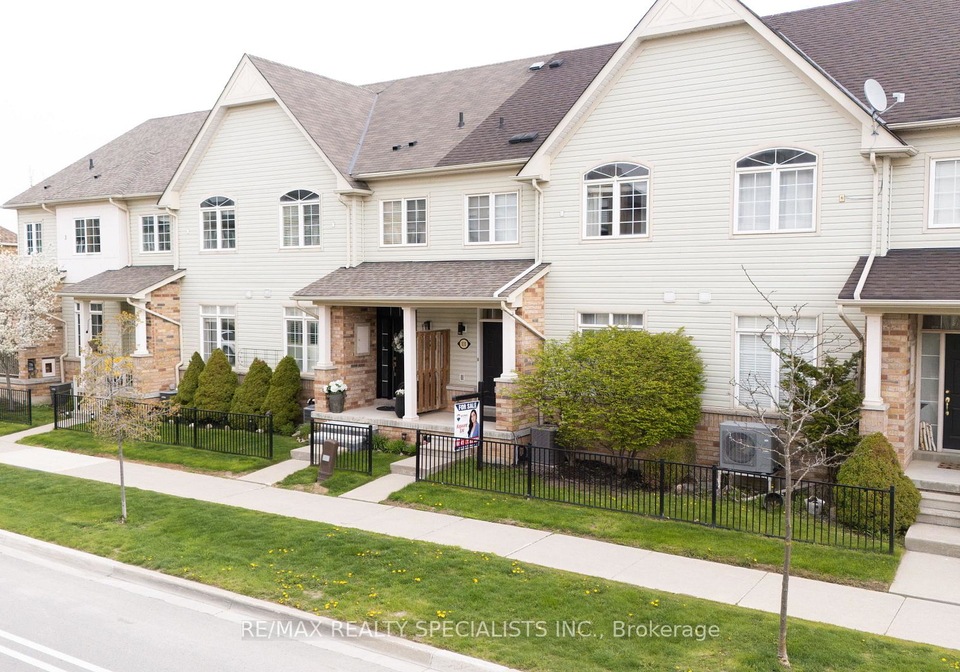 111-civic-centre-drive-whitby-ontario-e13719552