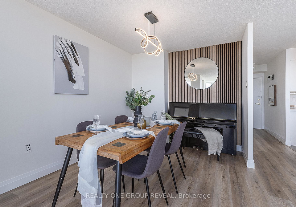 121-ling-road-toronto-scarborough-ontario-e13719602