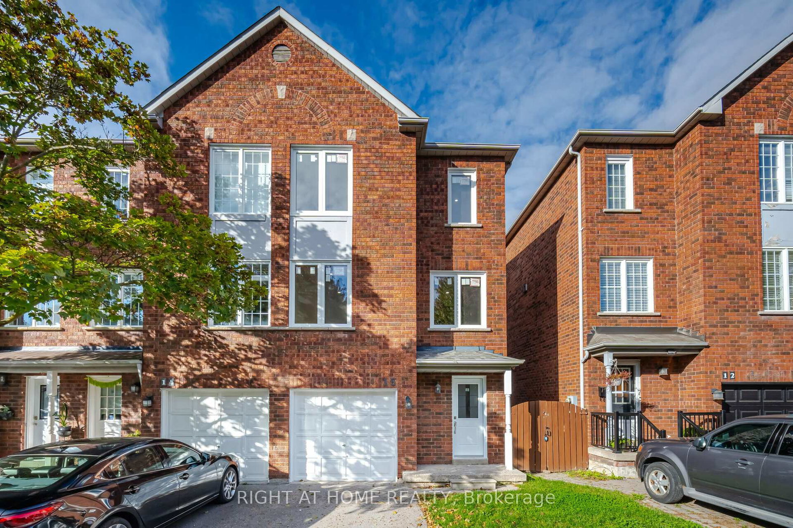 1995-pinegrove-avenue-pickering-ontario-e13720538