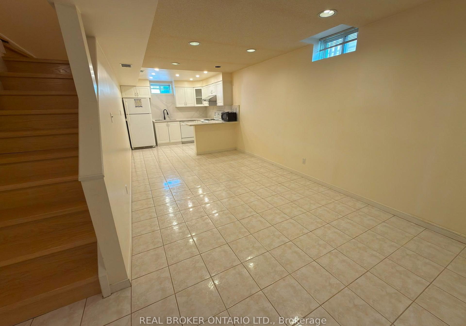 107-dali-crescent-toronto-scarborough-ontario-e13720586