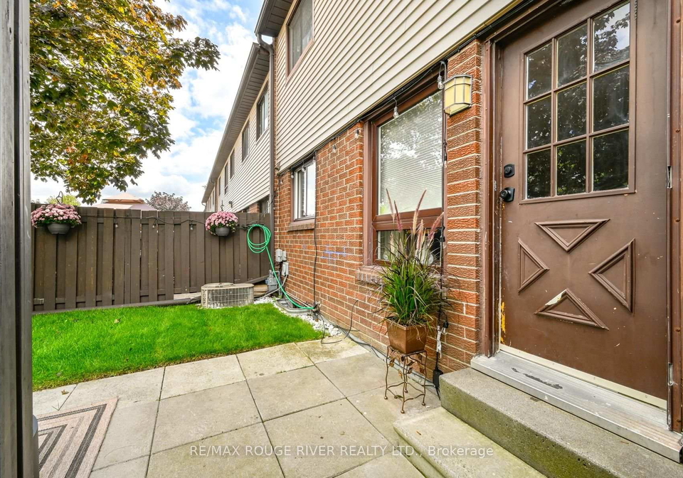 960-glen-street-oshawa-ontario-e13721092
