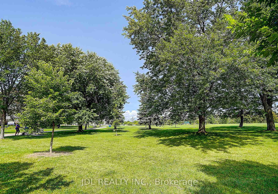 2100-bridletowne-circle-toronto-scarborough-ontario-e13721536