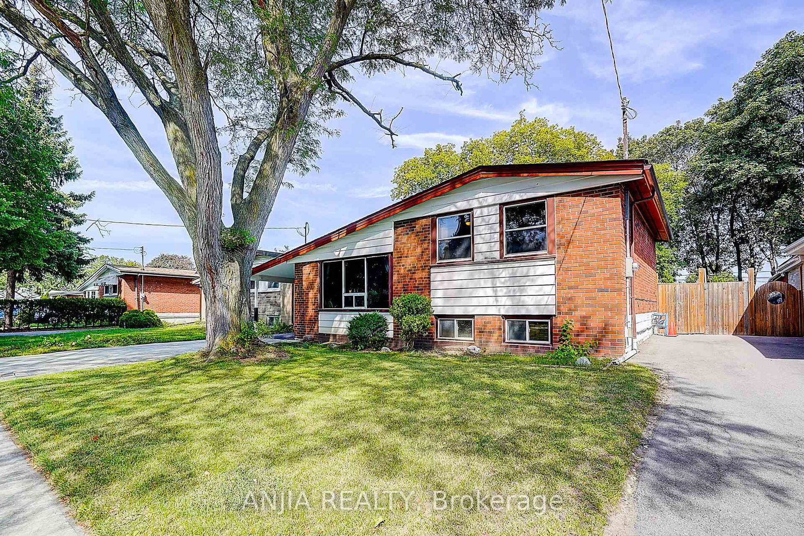 115-portsdown-road-toronto-scarborough-ontario-e13721556