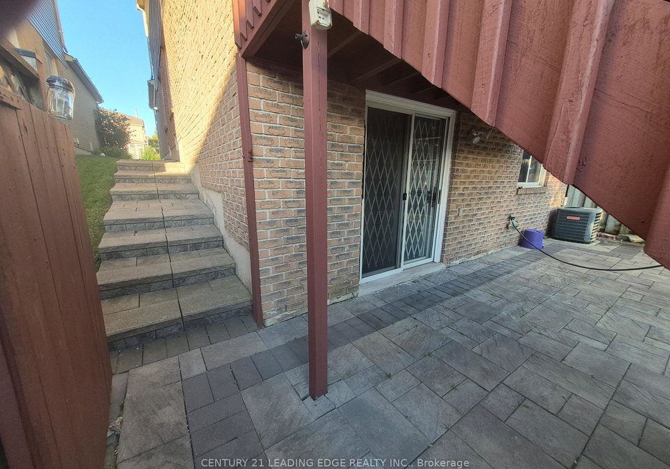 65-reed-drive-ajax-ontario-e13721992