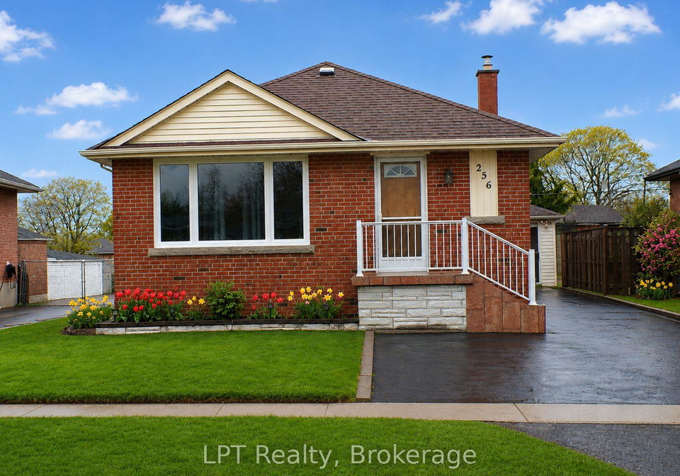 256-farewell-street-oshawa-ontario-e13722062