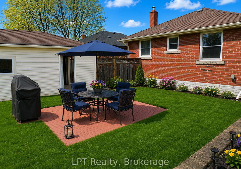 256-farewell-street-oshawa-ontario-e13722062
