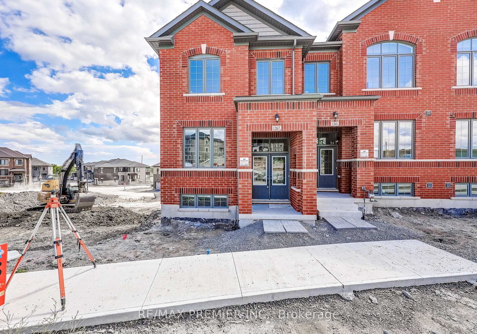 1267-winding-woods-trail-pickering-ontario-e13722550