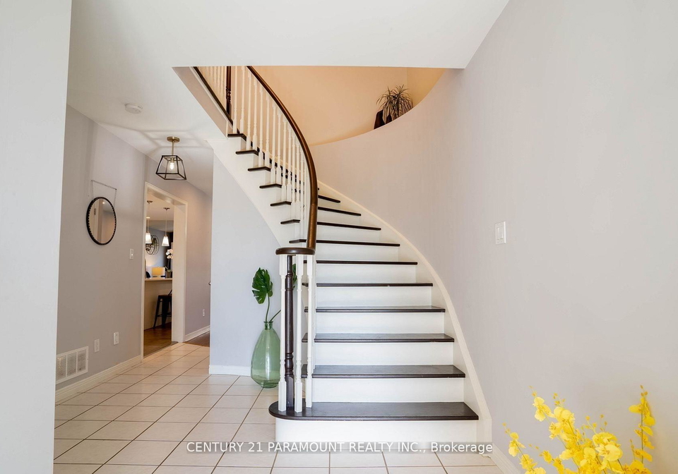 100-fieldcrest-avenue-clarington-ontario-e13722582