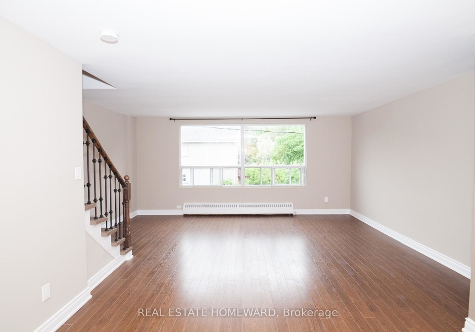 b920-pape-avenue-toronto-east-york-ontario-e13722588